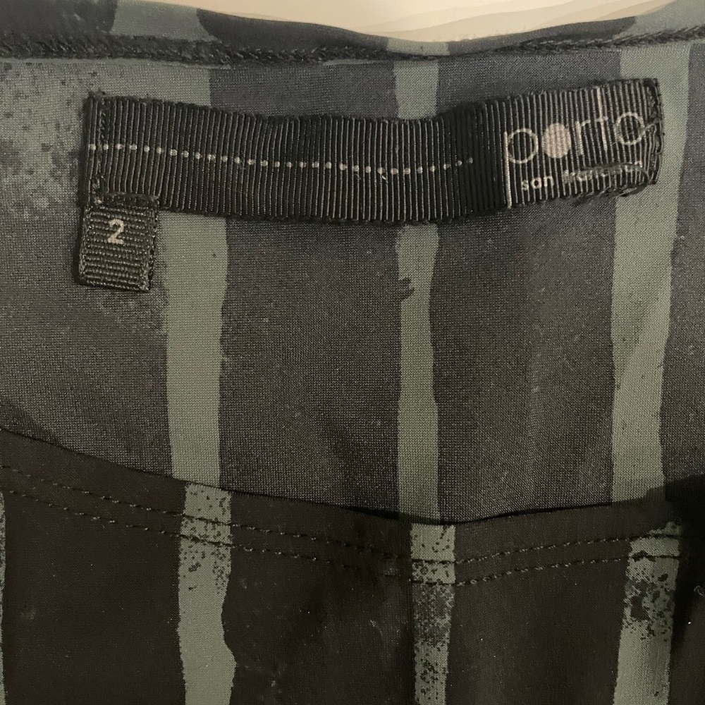 Green and Black porto long-sleeve with pocket